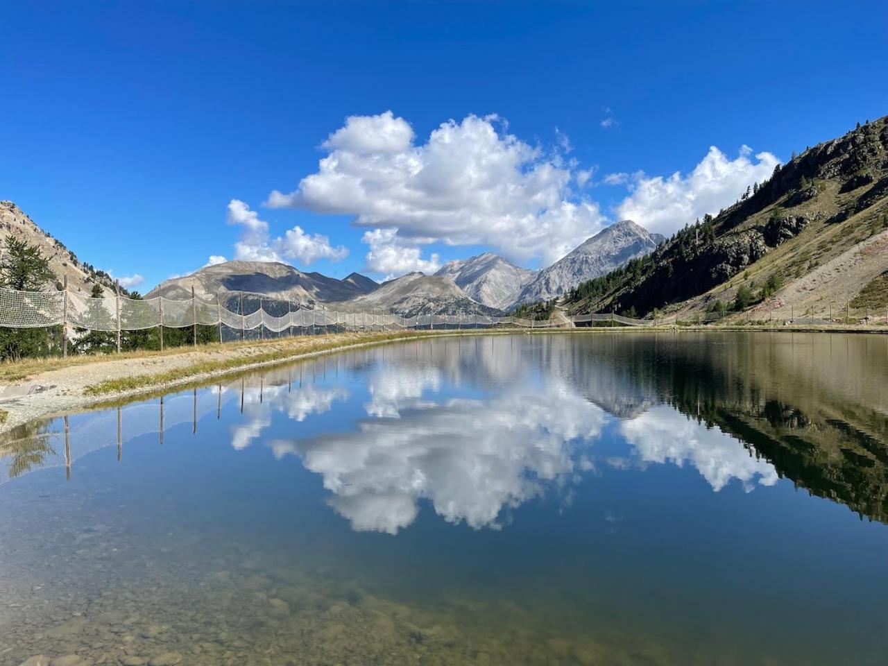 Studio Les Chalmettes 4 Personnes Au Pied Des Pistes Wifi - Balcon - Parking Montgenevre Bagian luar foto